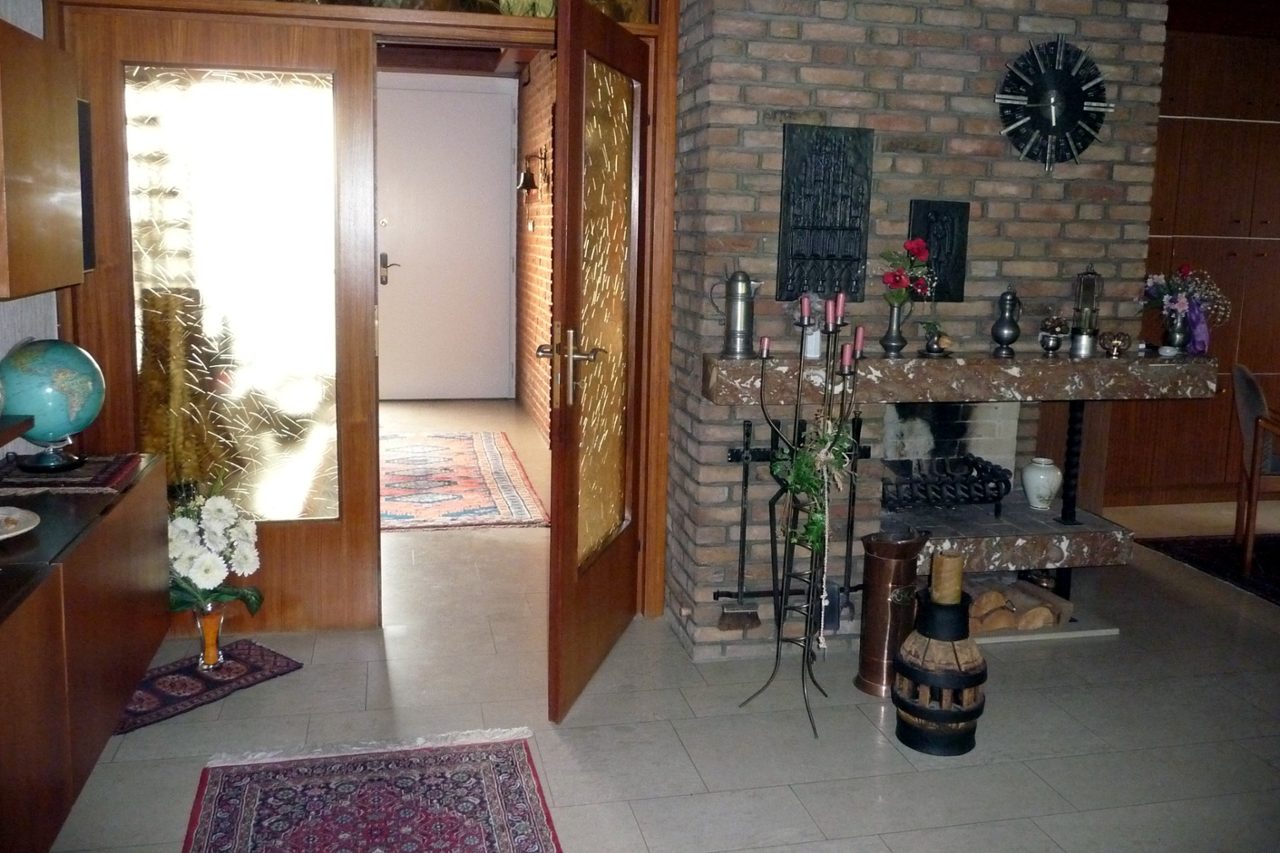 Blick aus dem Wohnzimmer in die Diele